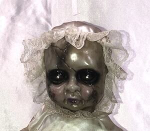 Halloween Doll Scary Haunted Creepy Talks Eyes Light Up Kids of America Corp 13"